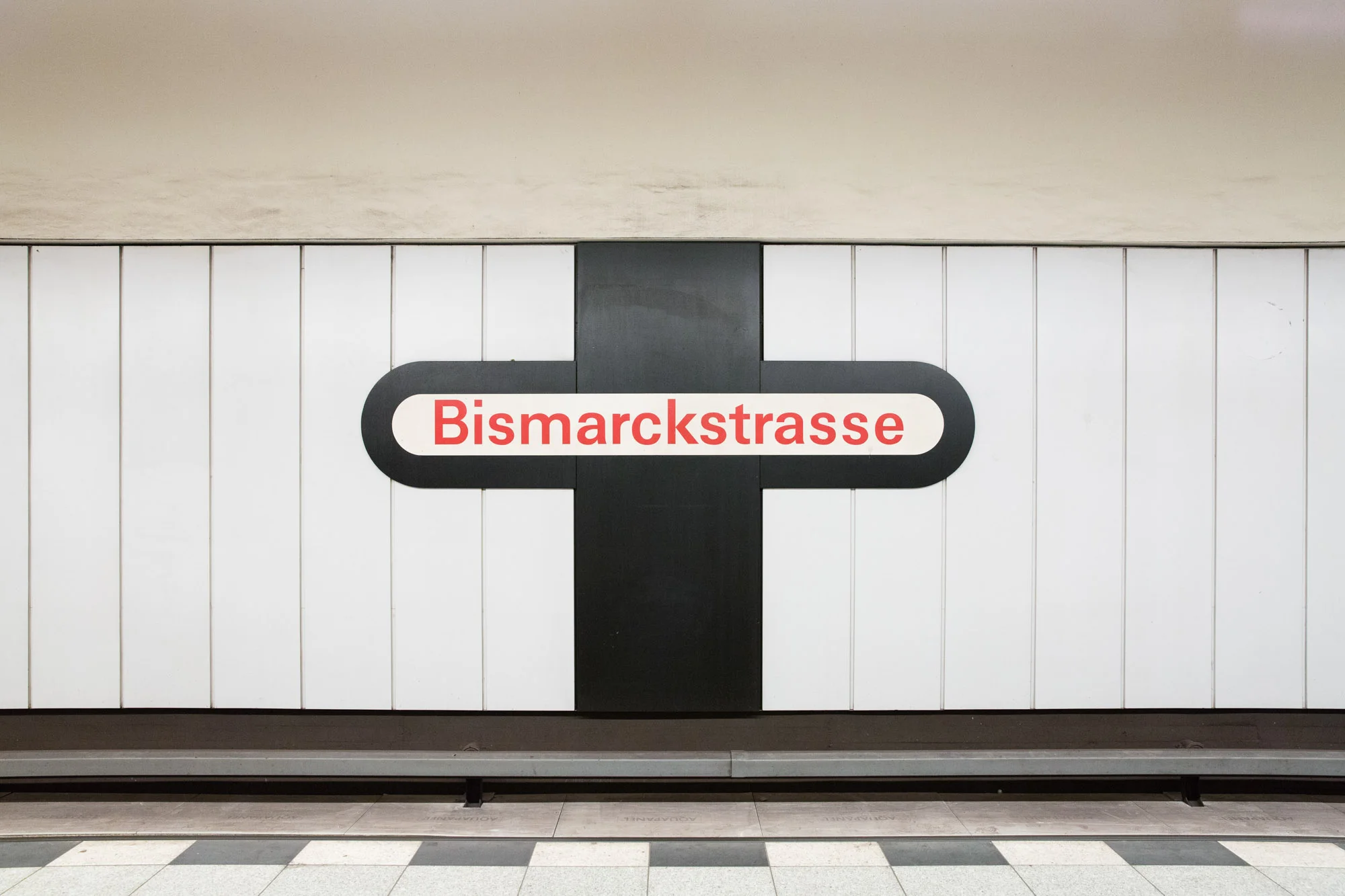 022_bismarckstrasse_U7_F14A6219.JPG