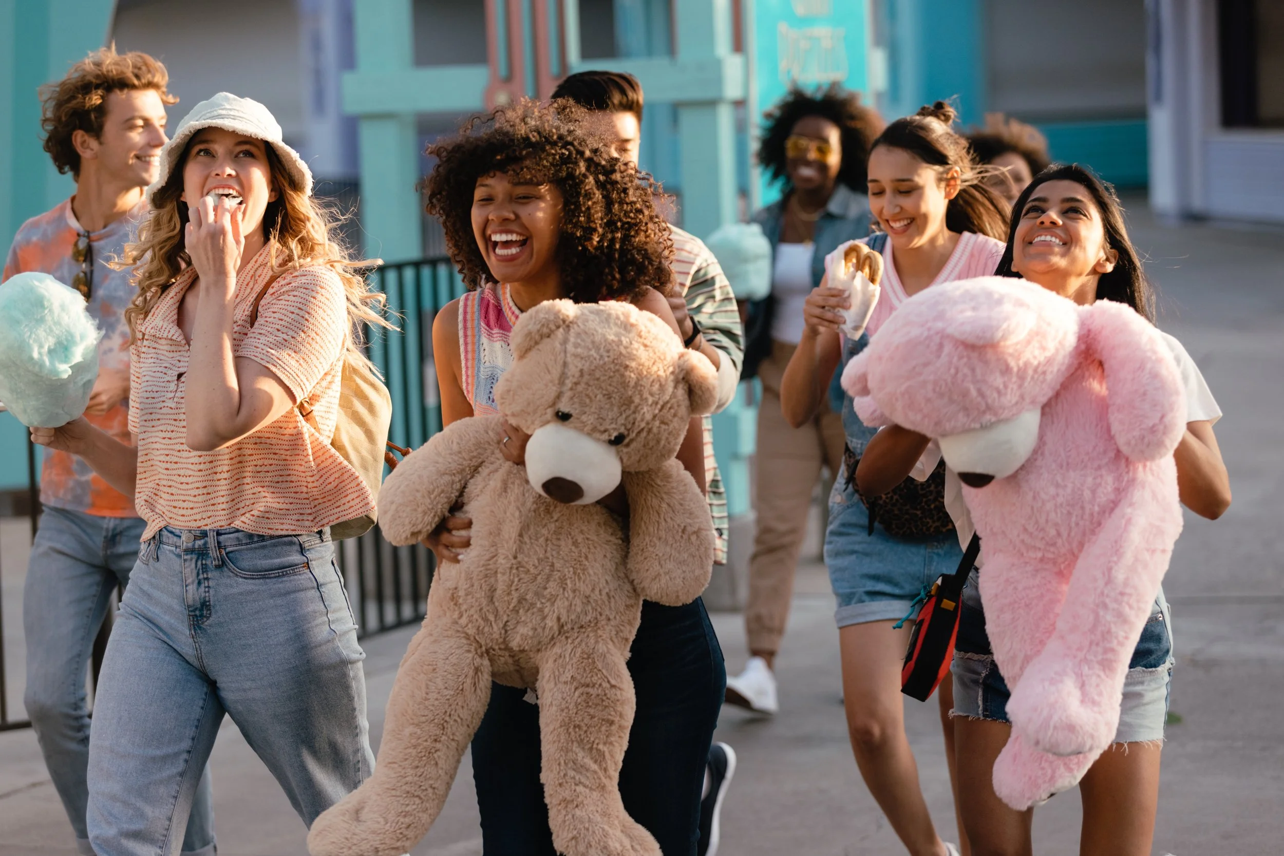 Boardwalk_Friends Running with Excitement_220405_2818.JPG