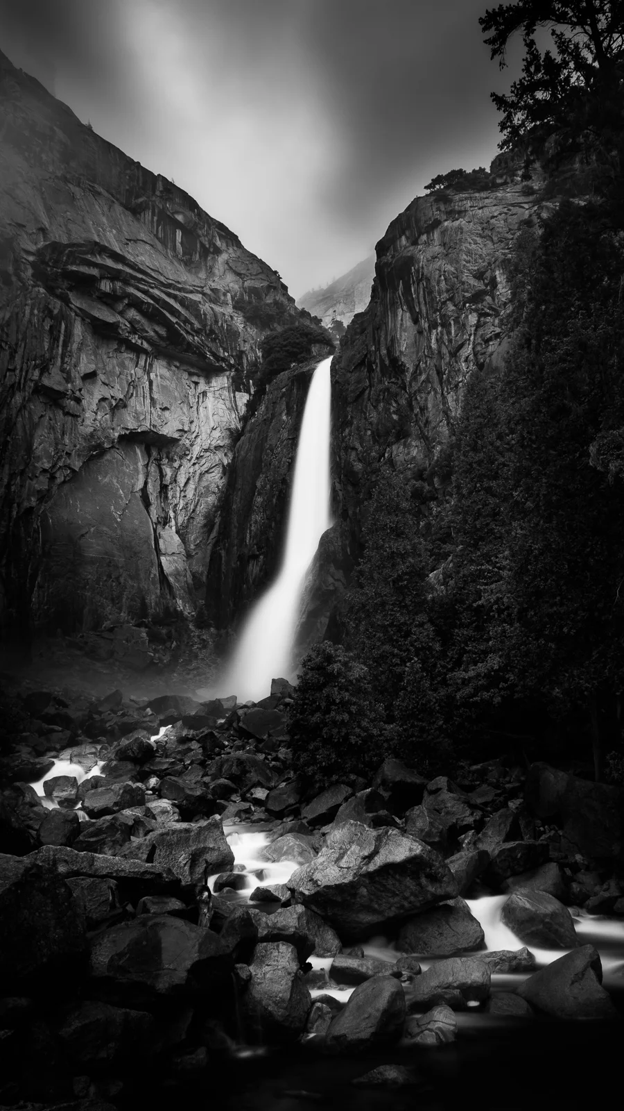 Lower Yosemite Falls - Yosemite National Park