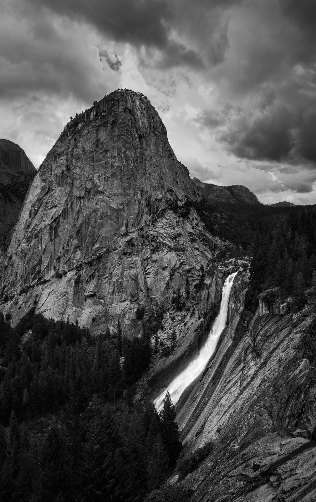 Nevada Falls - Yosemite National Park