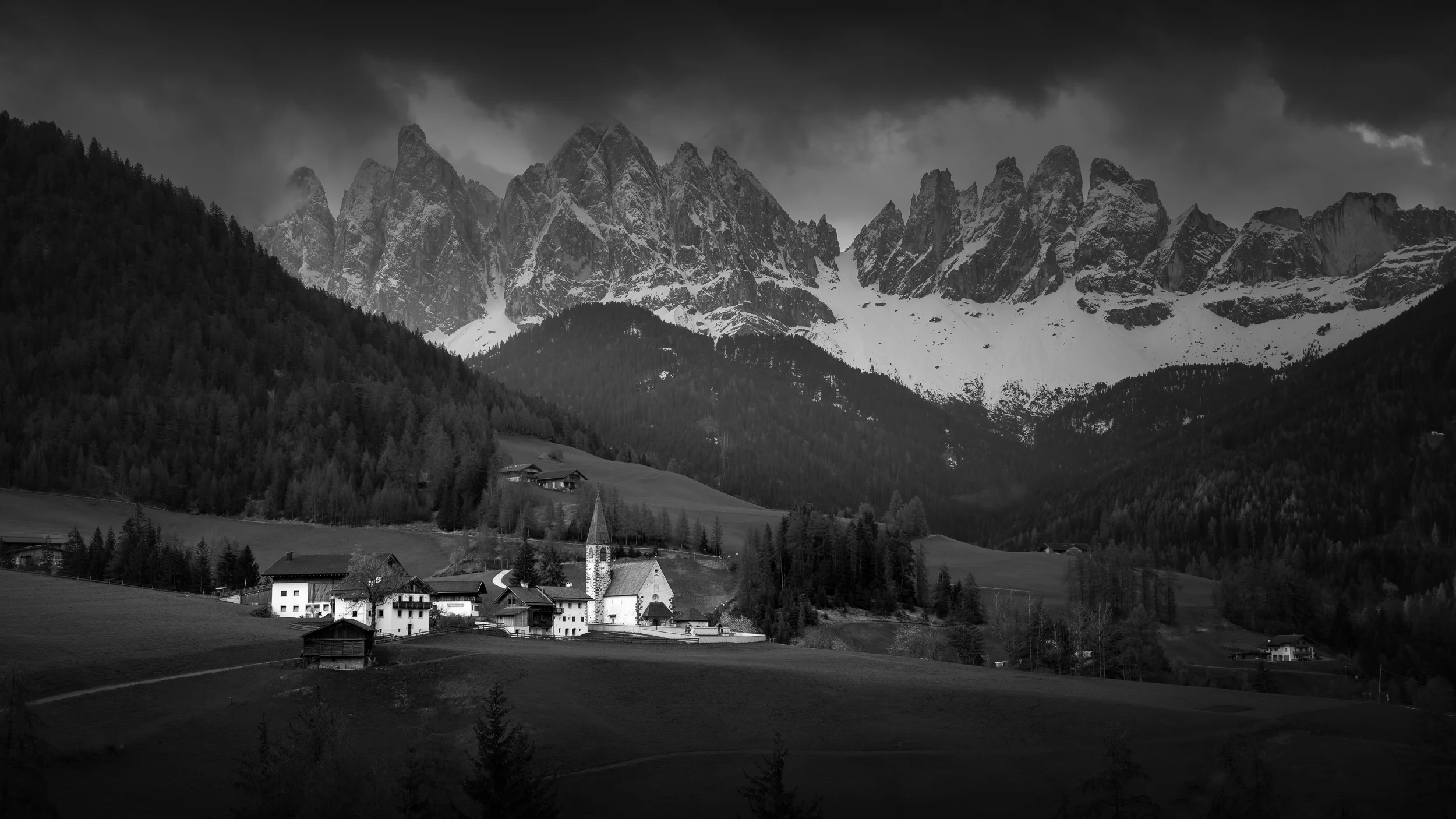 Santa Maddalena Monochrome