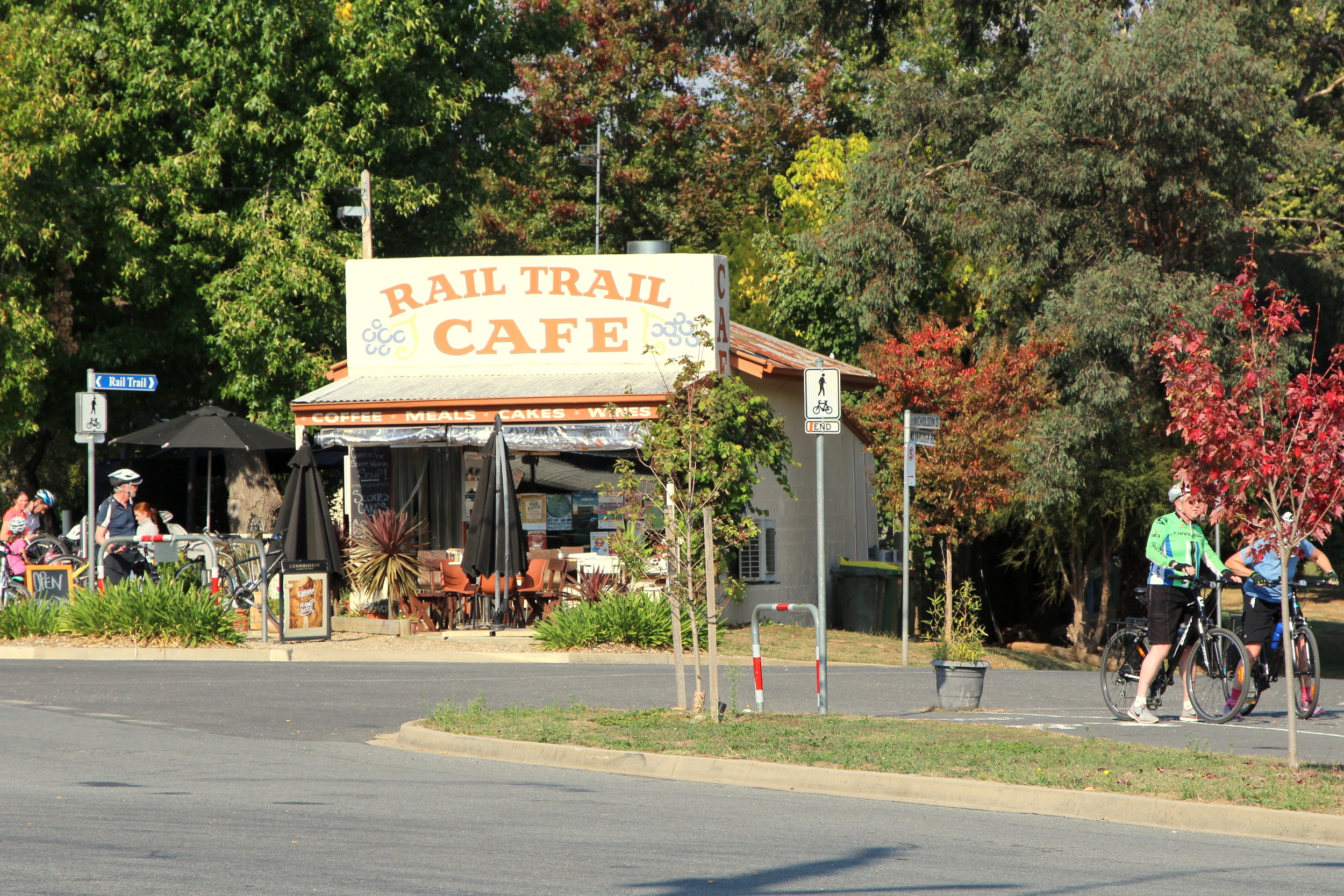 Rail Trail Cafe, Porepunkah