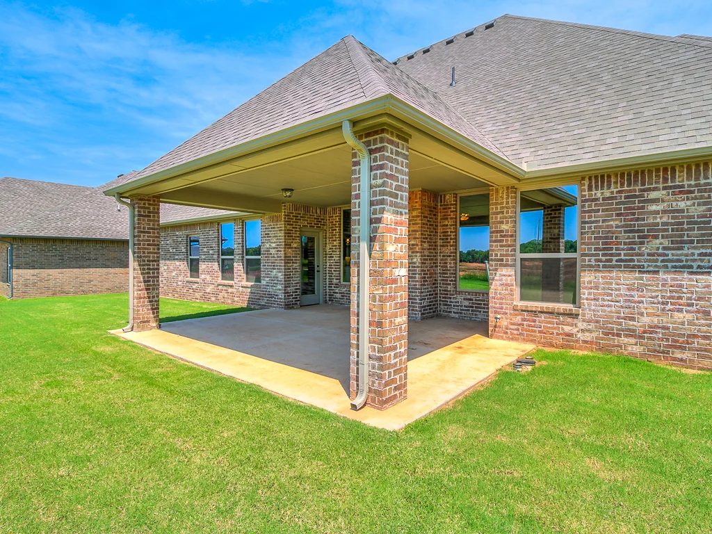 Edmond deer creek Homes builders Moore ok Homebuilders in Deer Creek