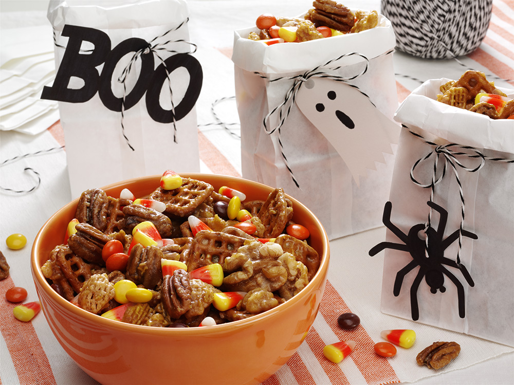 sweet & crunchy snack mix.v2.jpeg