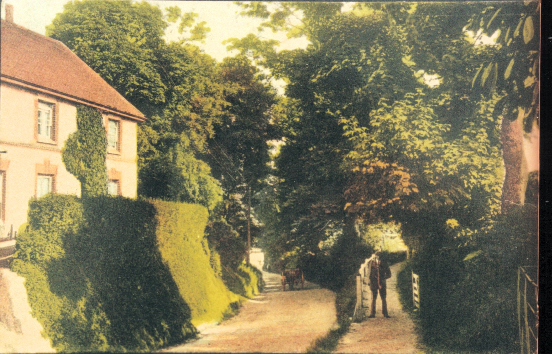 Devonshire cottages & Church Path [15032676].jpg