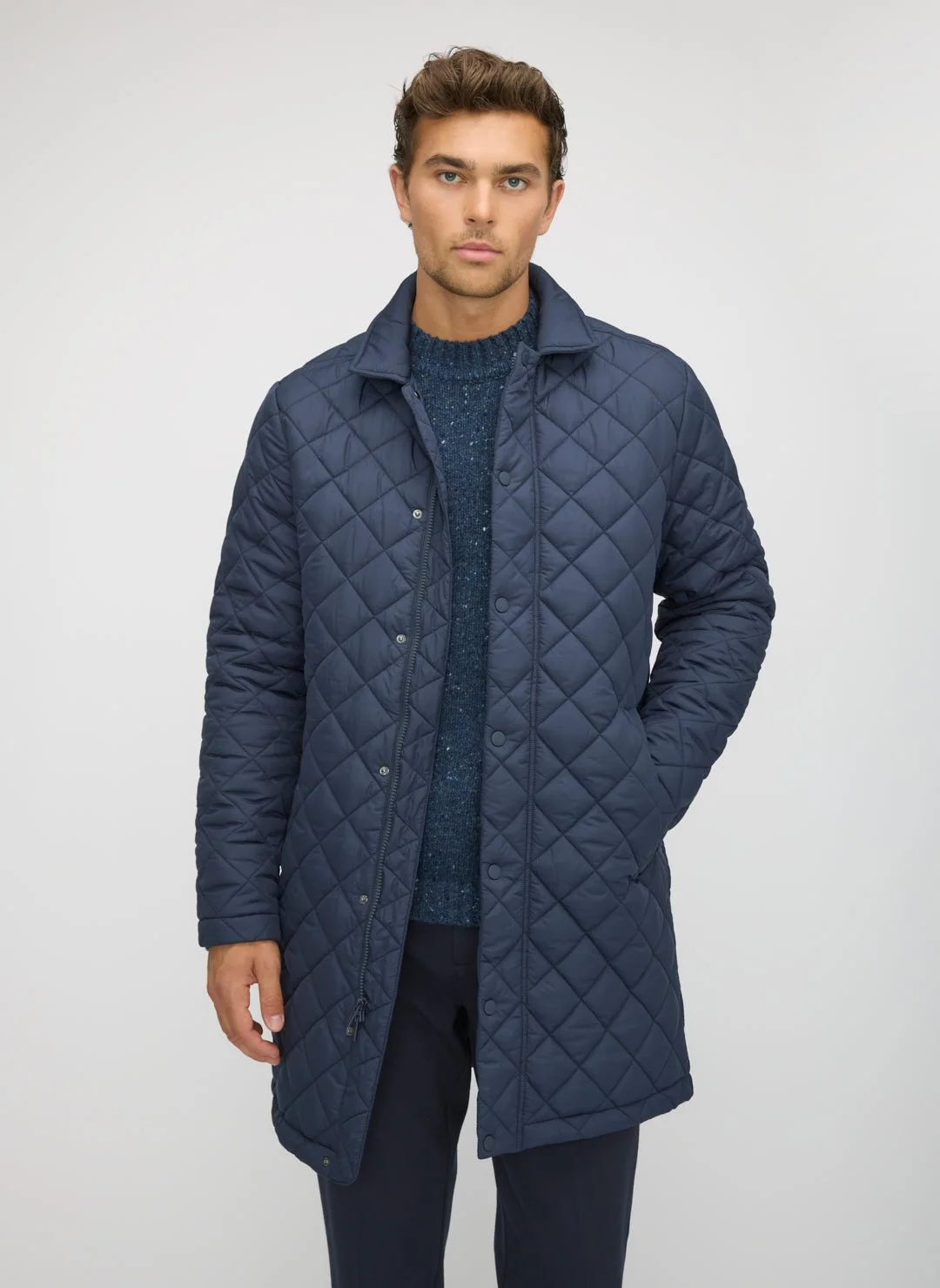 KMO10069BergenRecycledQuiltedCoatDarkNavy_033.jpeg