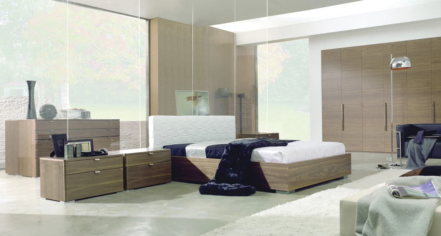 BEDROOM FURNITURE: Wardrobes, vanity units, chests of drawers, bedside tables & beds