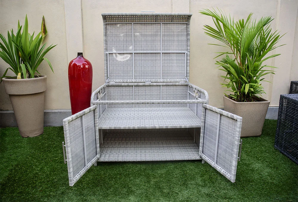 MKM-SophieGarcia-OutdoorFurniture-1.jpg