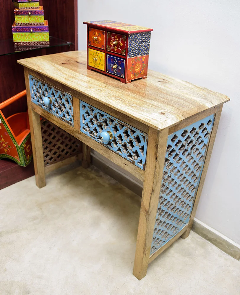 MKM-CasaColonial-Furniture-Jan17-18.jpg
