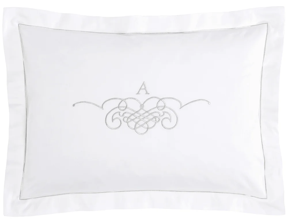 MKM-ChristianFischbacher-bedding-18.jpg