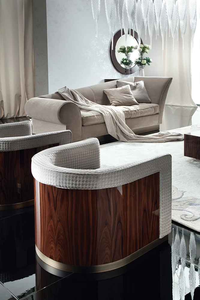 MKM-GC-Coliseum-Living-1.jpg