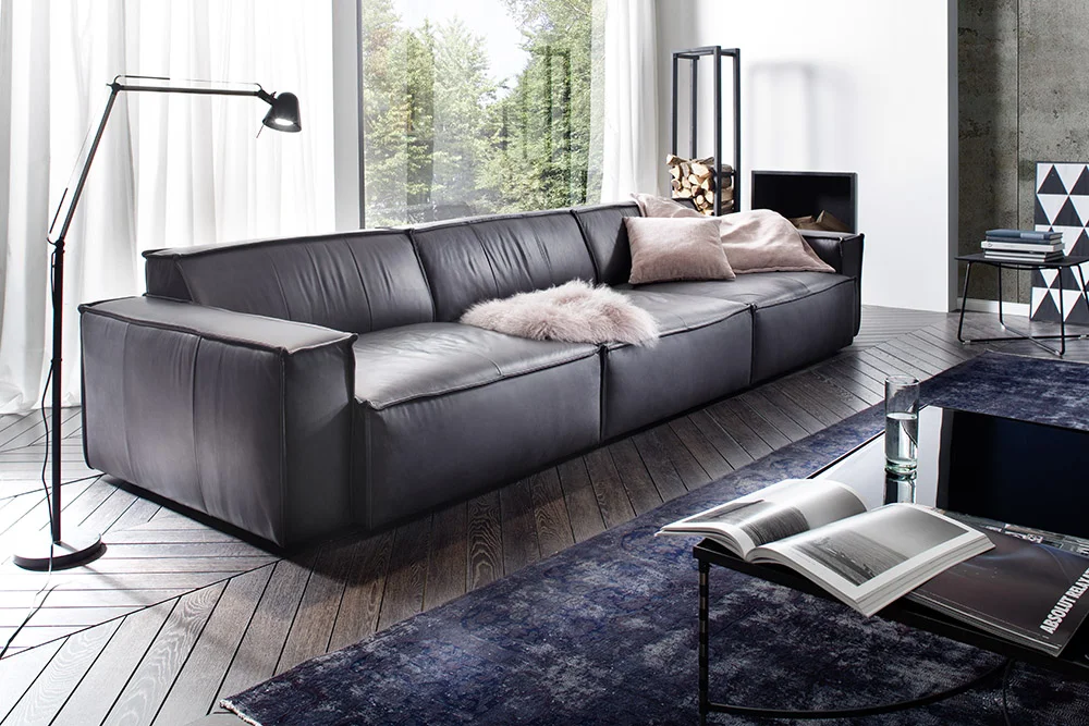 MKM-LIG1961-Sofas-UpperEast-3.jpg