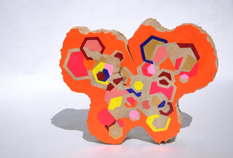  Off the grid | 2022  Birchwood pigment and acrylic Variable measures  