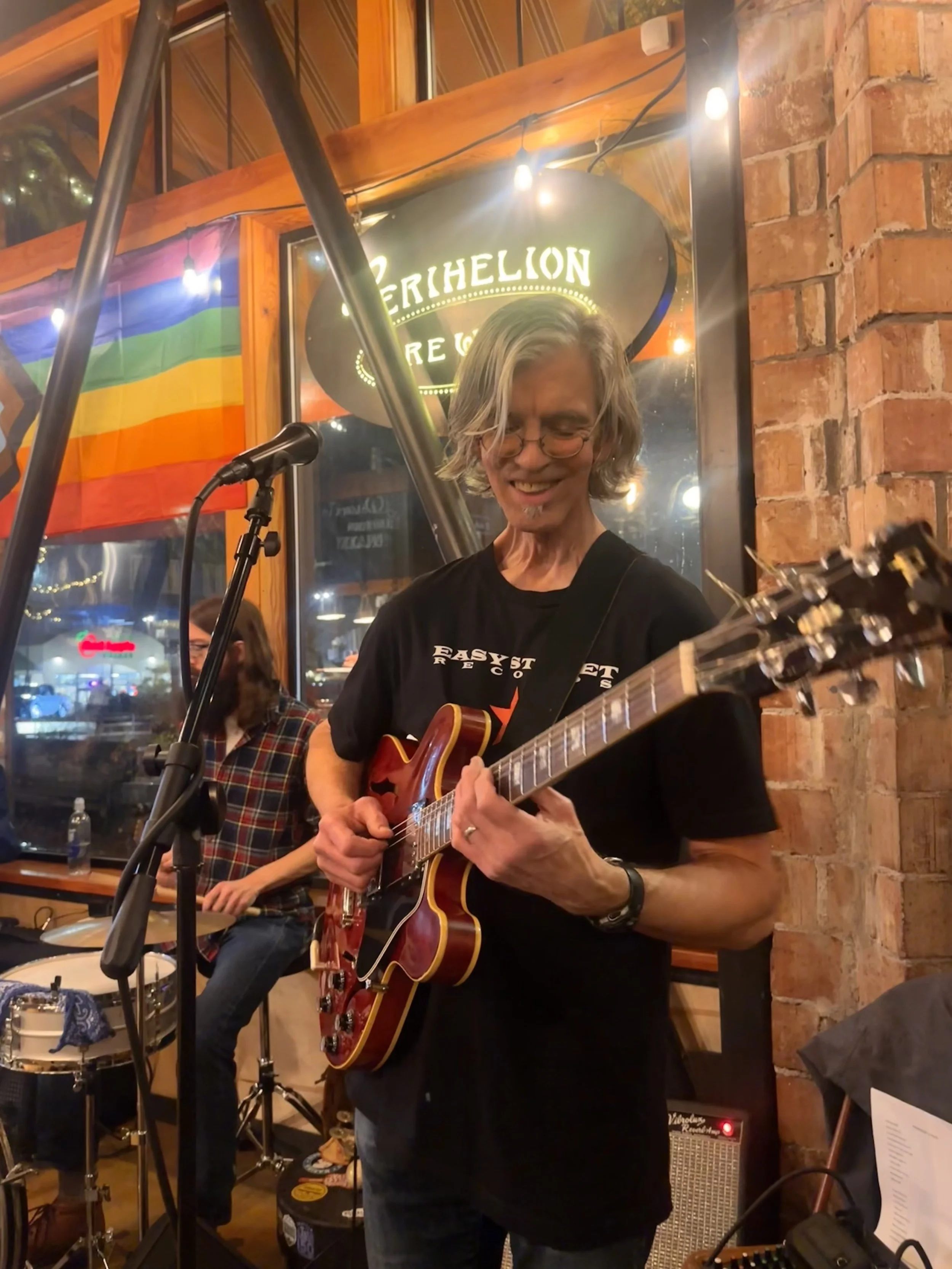 The Richard Wilson &amp; Gina Z Trio @ Perihelion Brewer