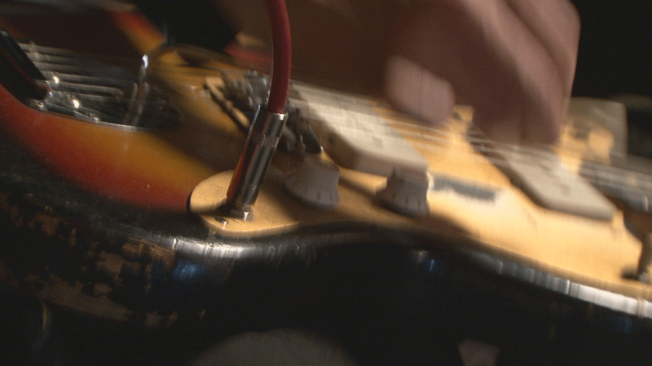 NC-GUITAR-3.png