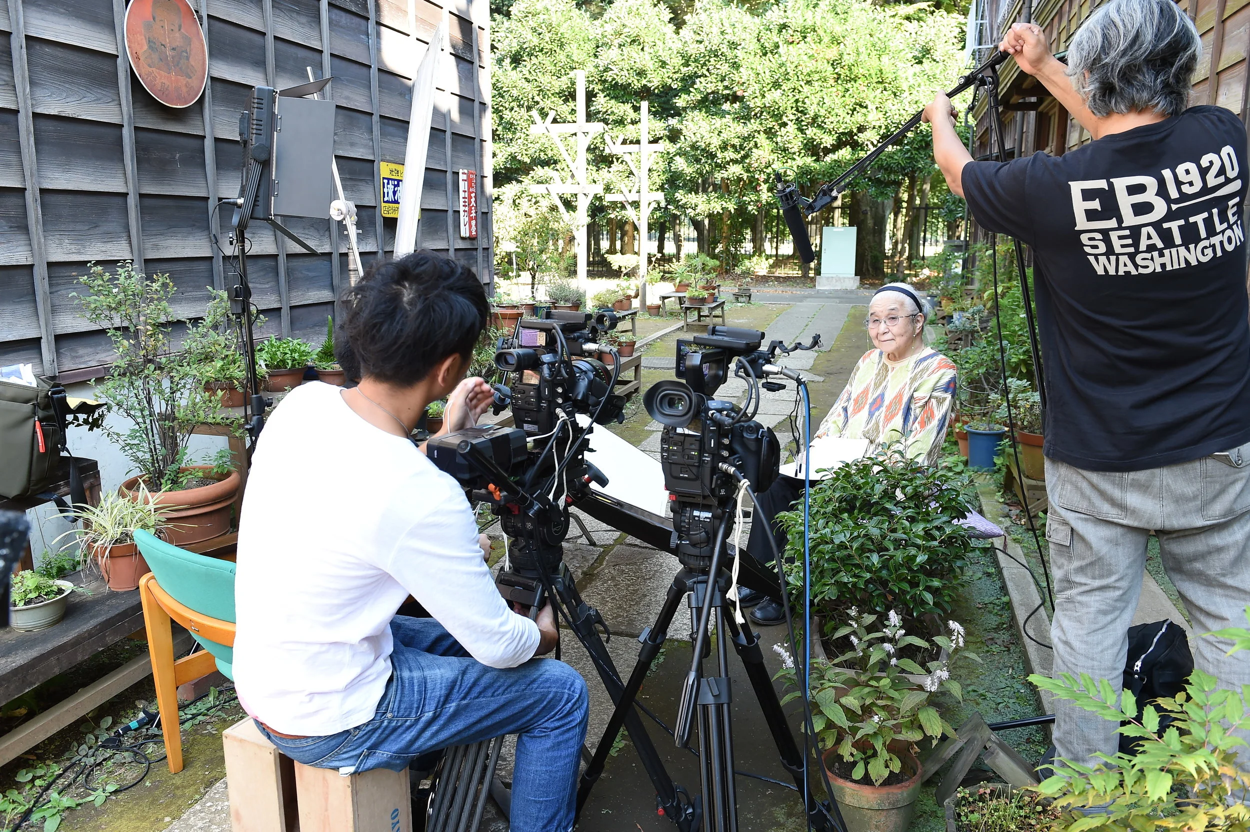 nogami & crew.JPG