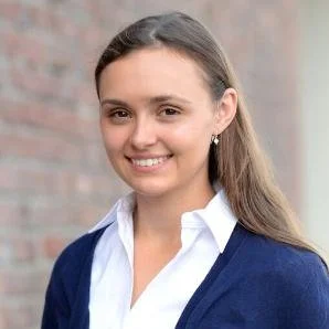 ELIZA KLYCE DYL S17 FacilitatorEliza is an alum of Designing Your Life and majoring in Computer Science.