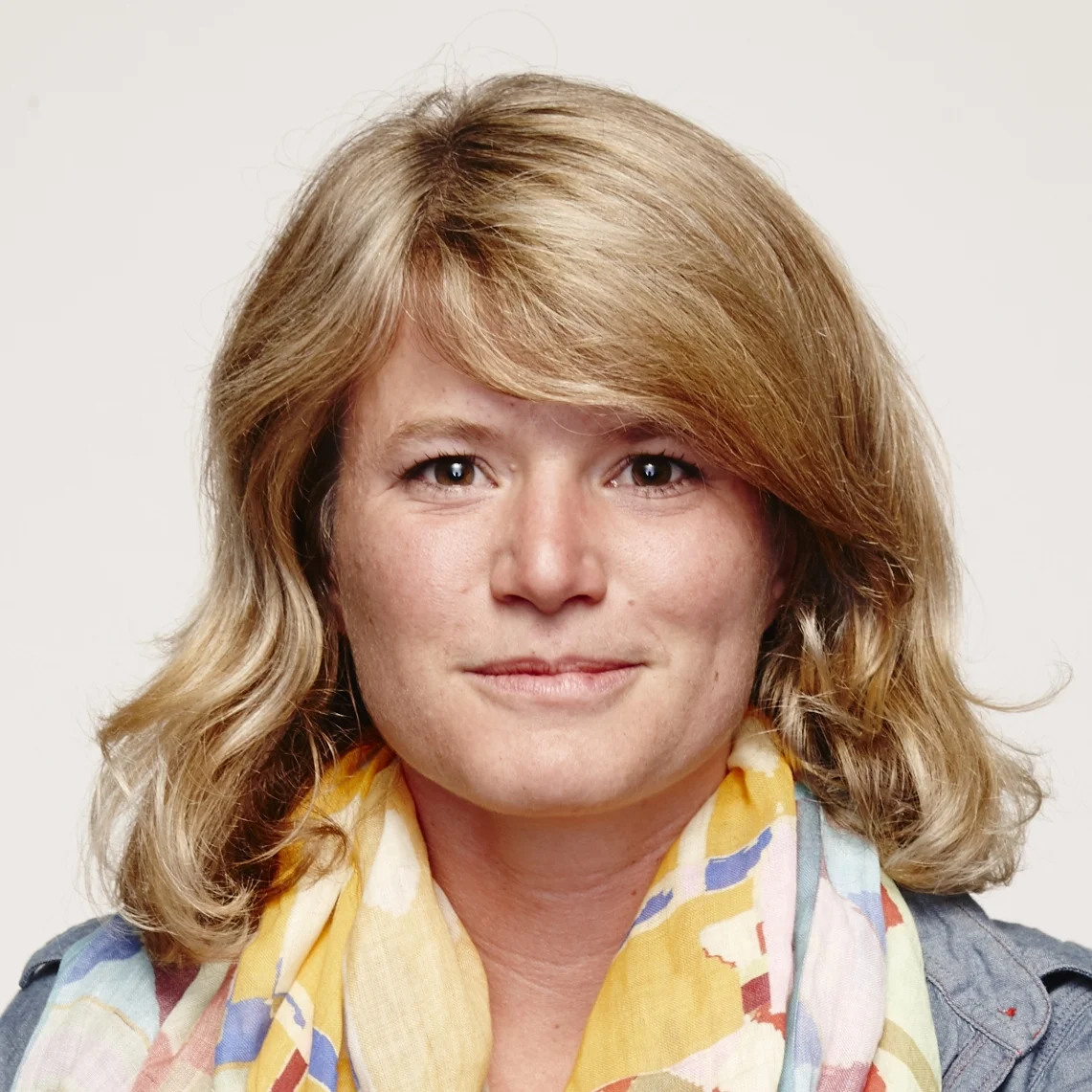 EM HAVENS  DtP S18 FacilitatorEm is a Senior Systems Designer at IDEO and IDEO U with a background in venture philanthropy and leadership ed.