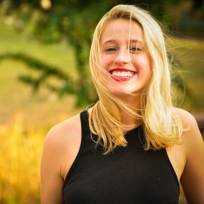 MICHELLE HULL DYL F18 Facilitator Michelle is a senior majoring in American Studies with a concentration in the History of Wellness in America.