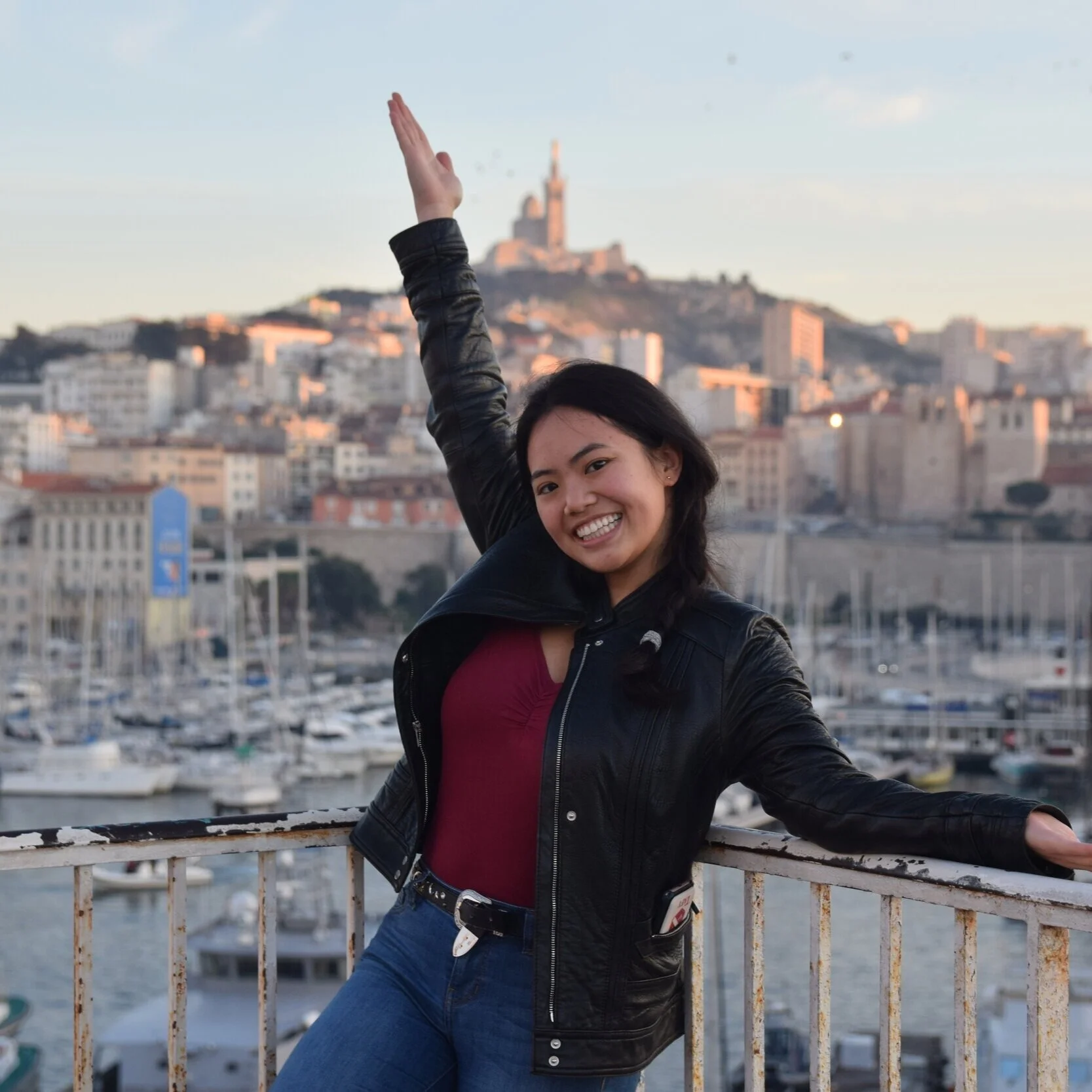 MARISA MISSION DYL SU20, DYL F20, DYS W21, DYS SP21 FacilitatorMarisa is a c/o '21 International Relations graduate with a passion for education. After taking DYL in Spring '20, she's facilitated every quarter since, including with DYS, and adores connecting with her section students, especially over energy engagement, strengths, decision-making!