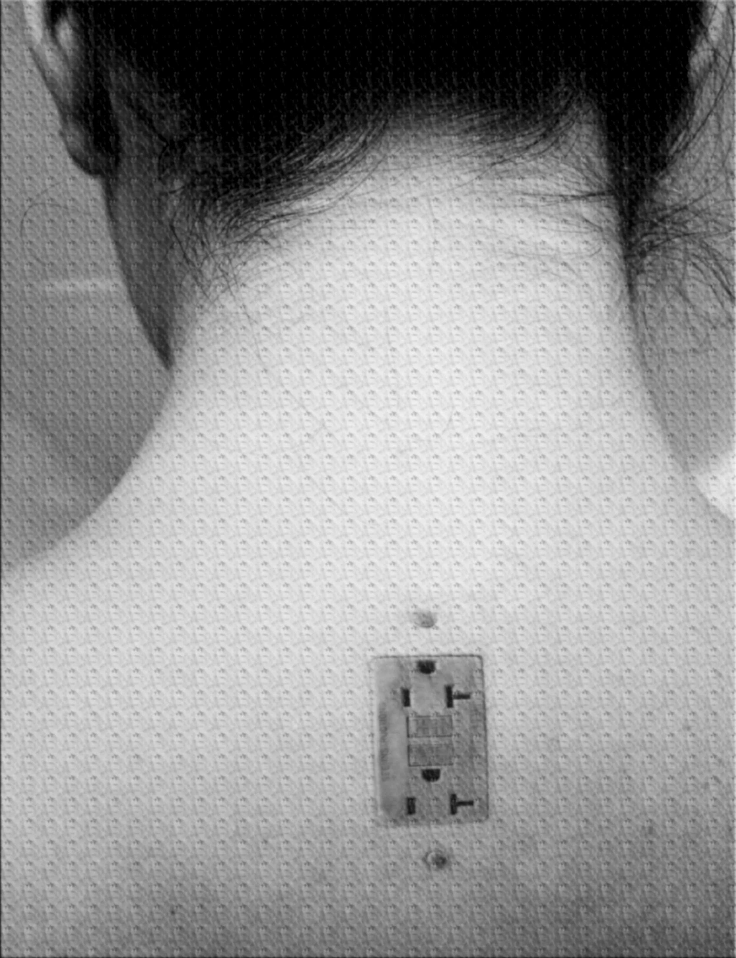 outletneck.jpg