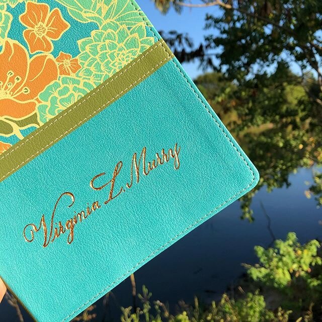 Happy Palm Sunday! 🌿

I thought I would share some Bibles that I have had the pleasure of customizing in the past. If you&rsquo;re still looking for that perfect Easter gift, look no further! Message me to discuss ordering details.

#eastergift #eas