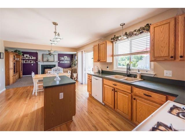Kitchen 7.jpeg