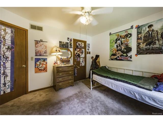 6520 CROFOOT Road, Iosco Twp 48843 - Bedroom