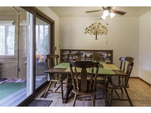 6520 CROFOOT Road, Iosco Twp 48843 - Dining Room
