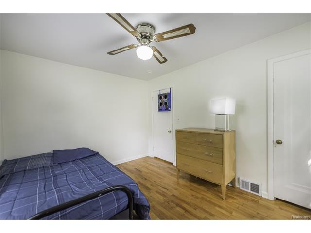 Bedroom 2.jpeg