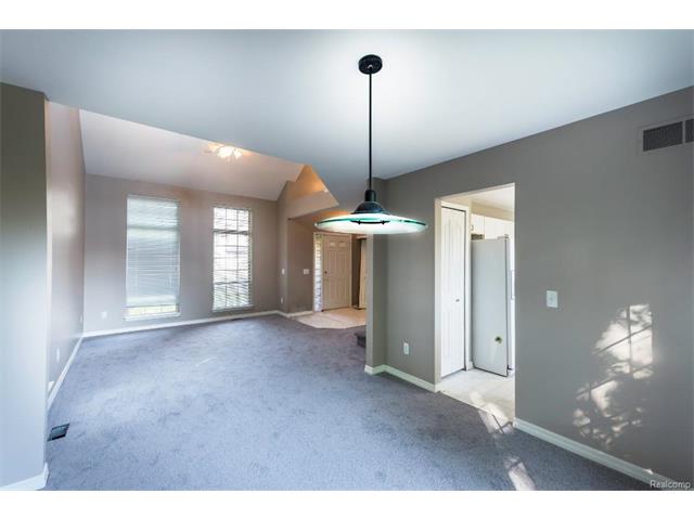 5397 Michael Drive, Ypsilanti Twp 48197 - Dining Room 2
