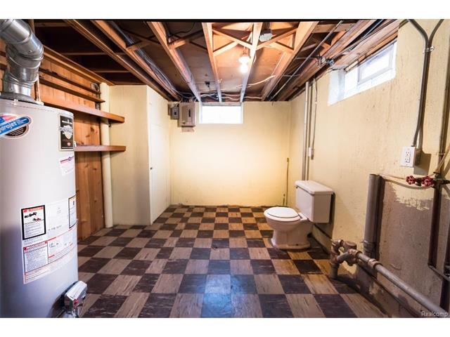 Basement 8 - 4371 Myron Avenue, Wayne 48184