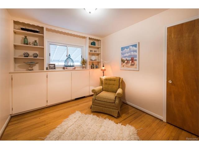 Study - 4371 Myron Avenue, Wayne 48184