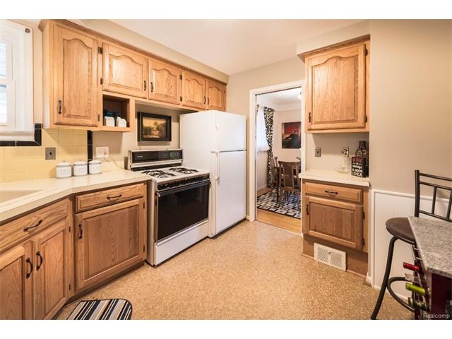 Kitchen 2 - 4371 Myron Avenue, Wayne 48184