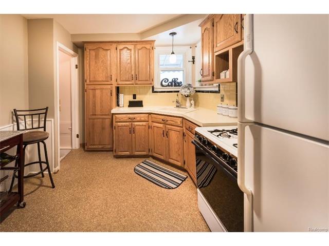 Kitchen 4 - 4371 Myron Avenue, Wayne 48184