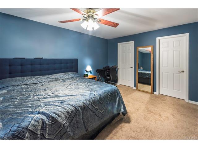 3253 Kneeland Circle, Howell Twp 48843 - Master Bedroom