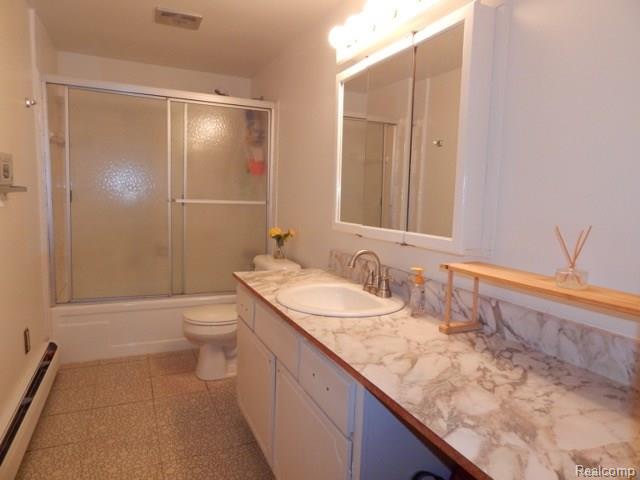 28422 W EIGHT MILE Road, Farmington Hills 48336 - Bathroom