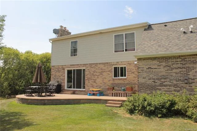 Backyard - 62800 HICKORY HILL Court, Lyon Twp 48178