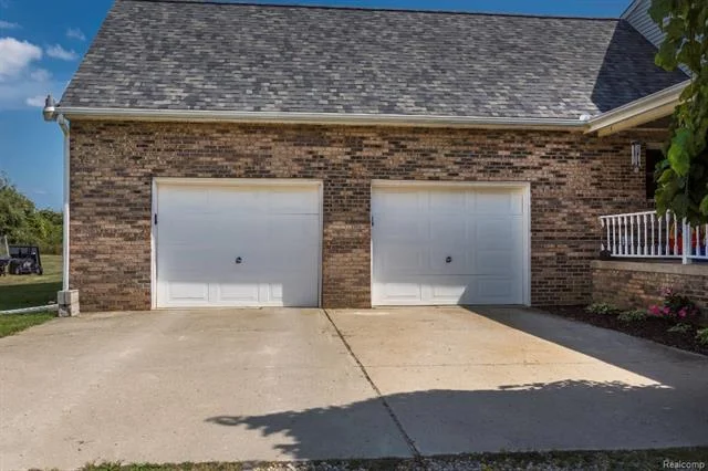 2 Car Garage - 62800 HICKORY HILL Court, Lyon Twp 48178
