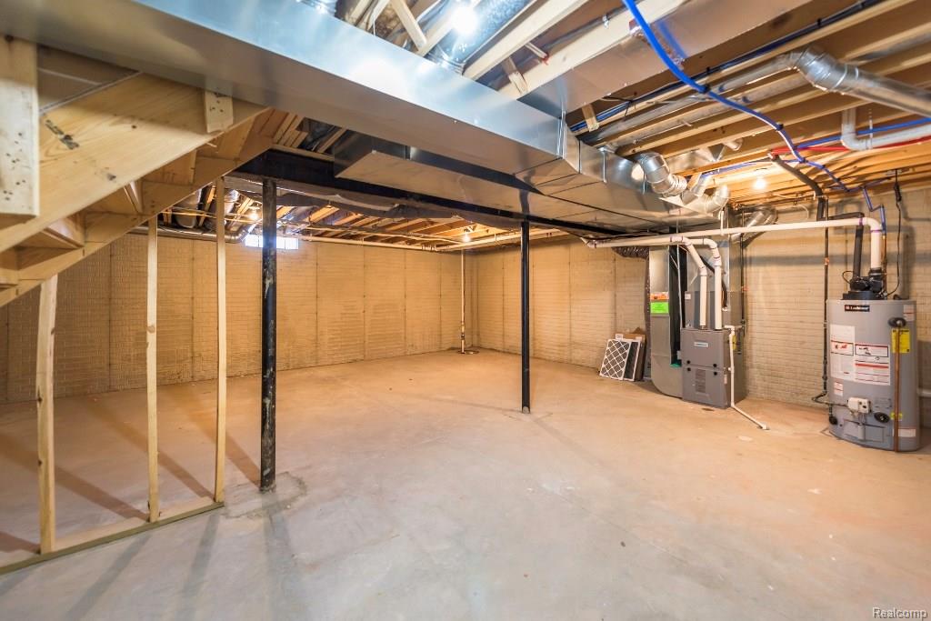 Basement 3.jpeg