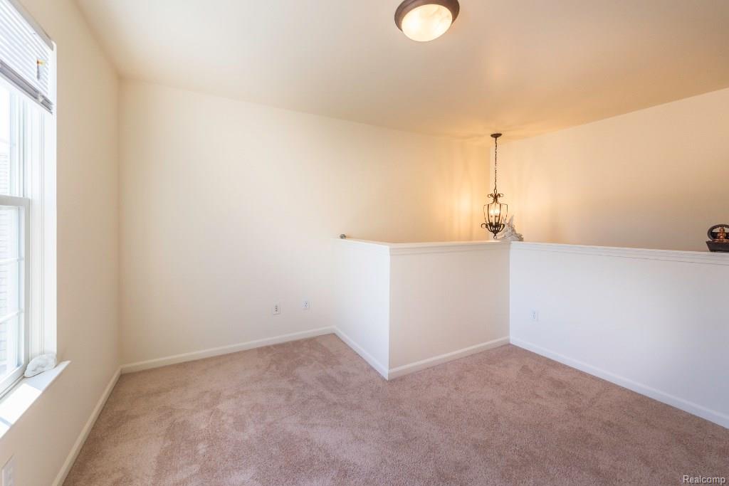 Loft 2.jpeg