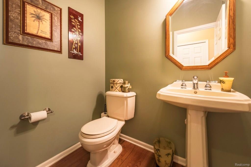 Bathroom - 9252 CHAMBORD Drive, Augusta Twp 48197
