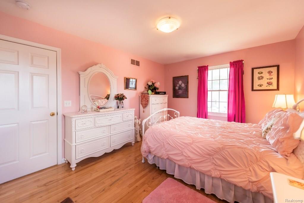 Girls Room - 341 ANN MARIE Drive