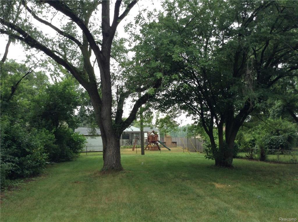 Buy a Home in Ypsi - Hinton Real Estate Group