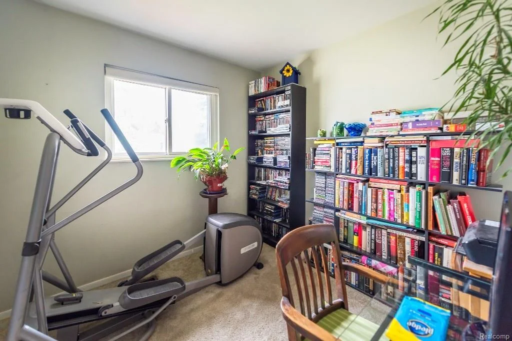 Home Office 2.jpeg