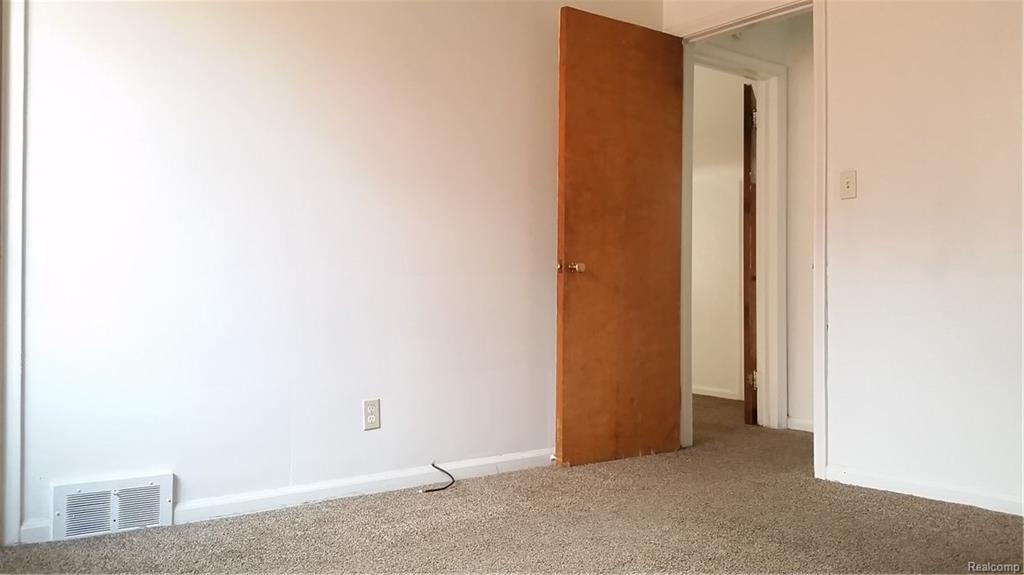 Bedroom 7.jpeg