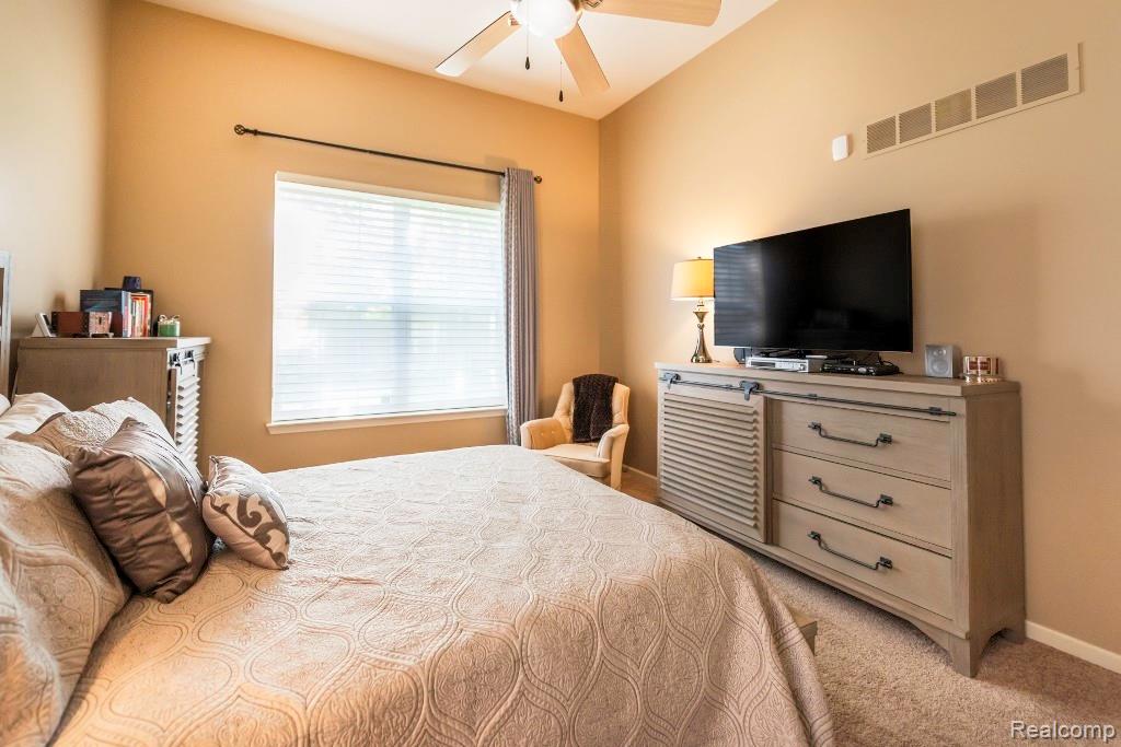 Master Bed Room 2.jpeg