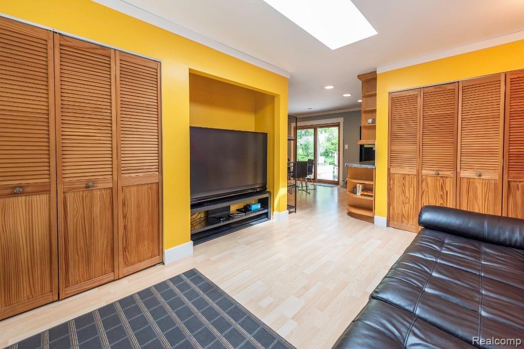 Family Room.jpeg