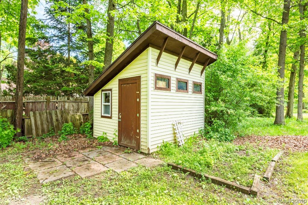 Shed.jpeg