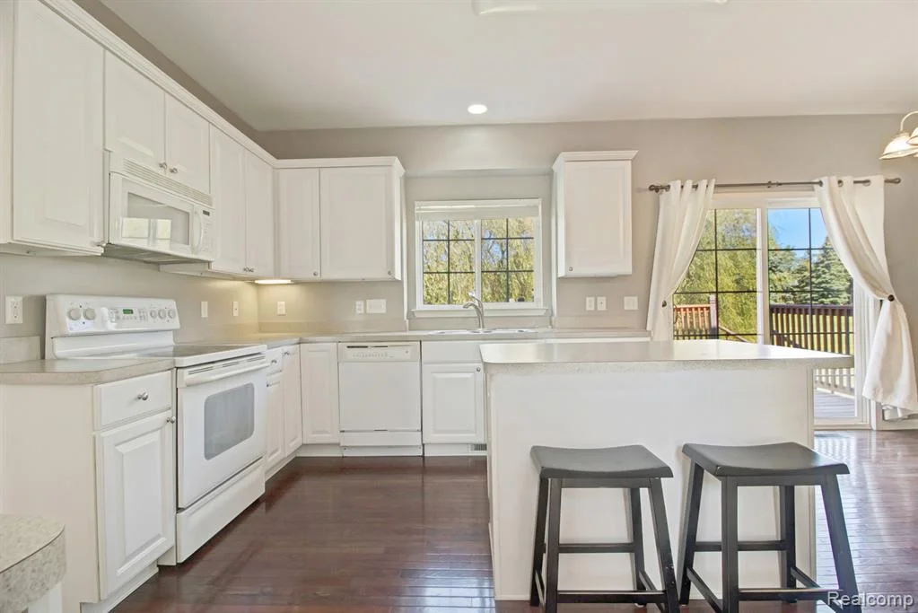Homes for Sale in Ypsi - Hinton Real Estate Group